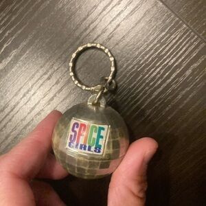 Vintage Spice girls Key chain. Good used condition. Great for any spice girls
